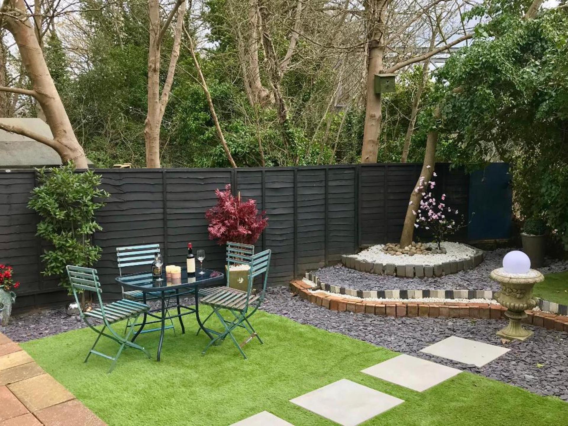 1 Bed Cottage-Museum View-Garden-Free Parking Weybridge Exterior foto